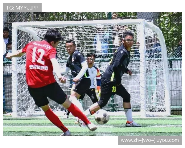 足球运动的未来发展趋势与挑战